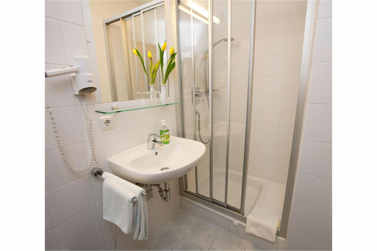 Lerner Hotel 3*