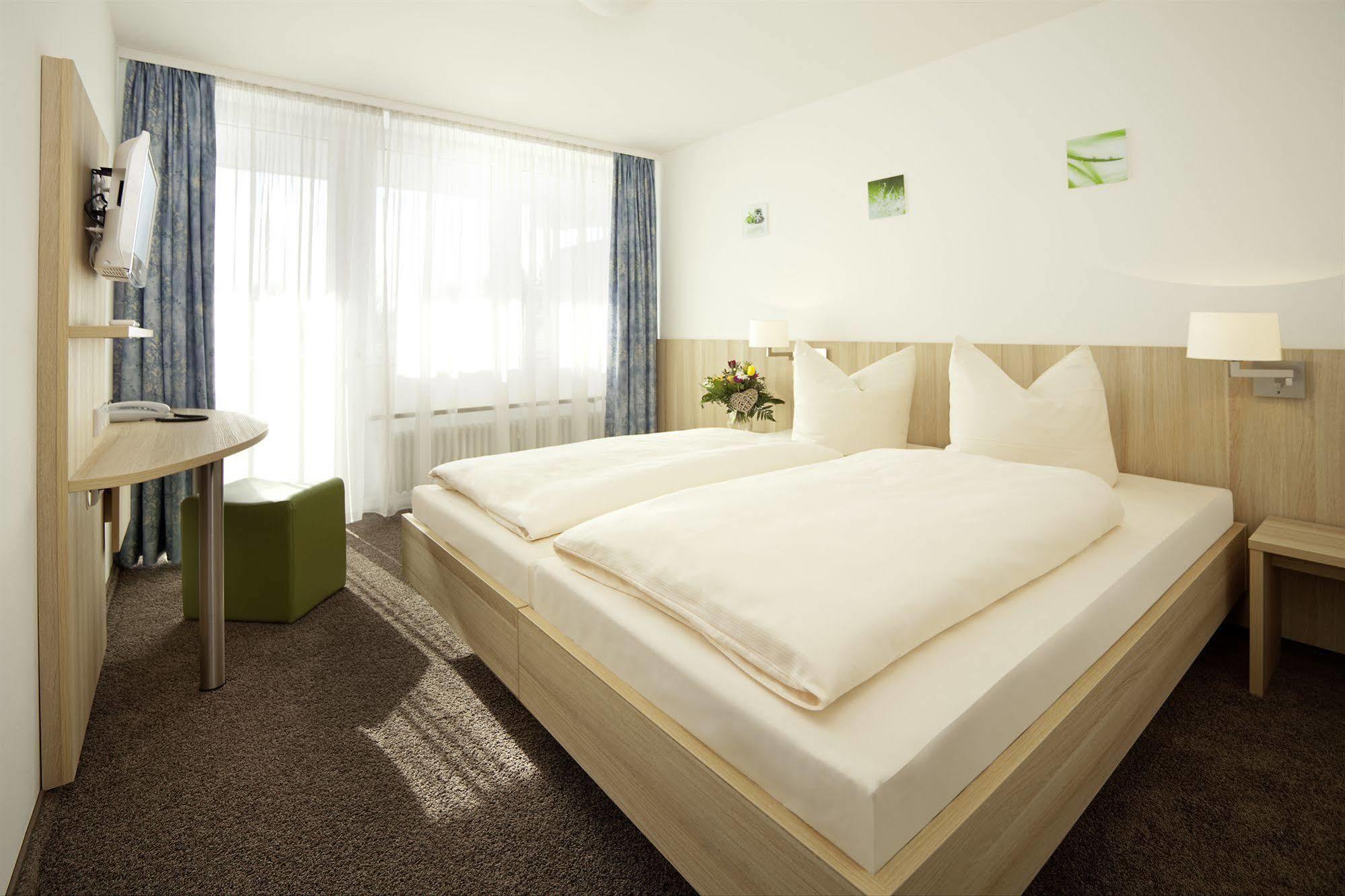 Lerner Hotel 3*